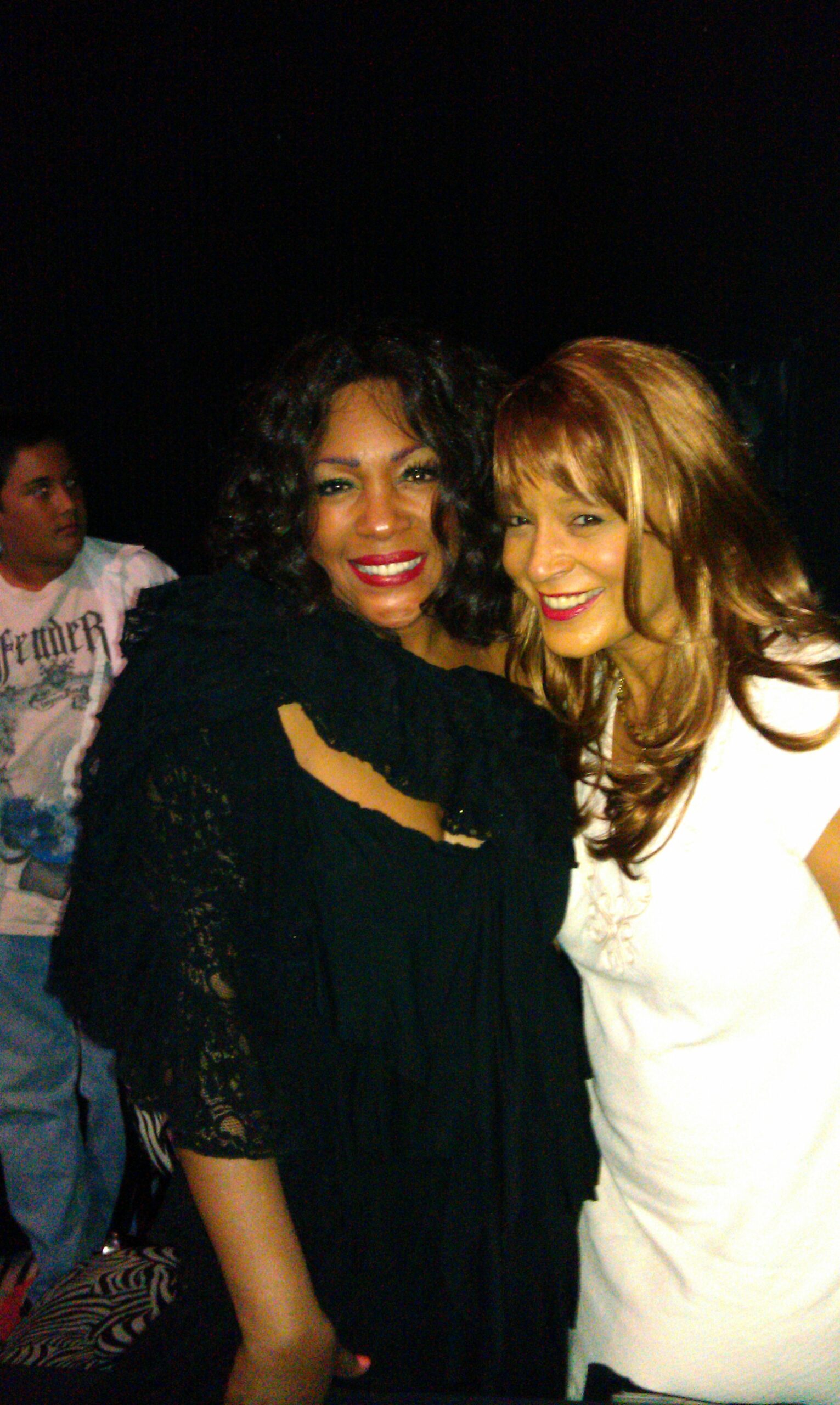 Lynn  Ross & Mary Wilson of Supremes